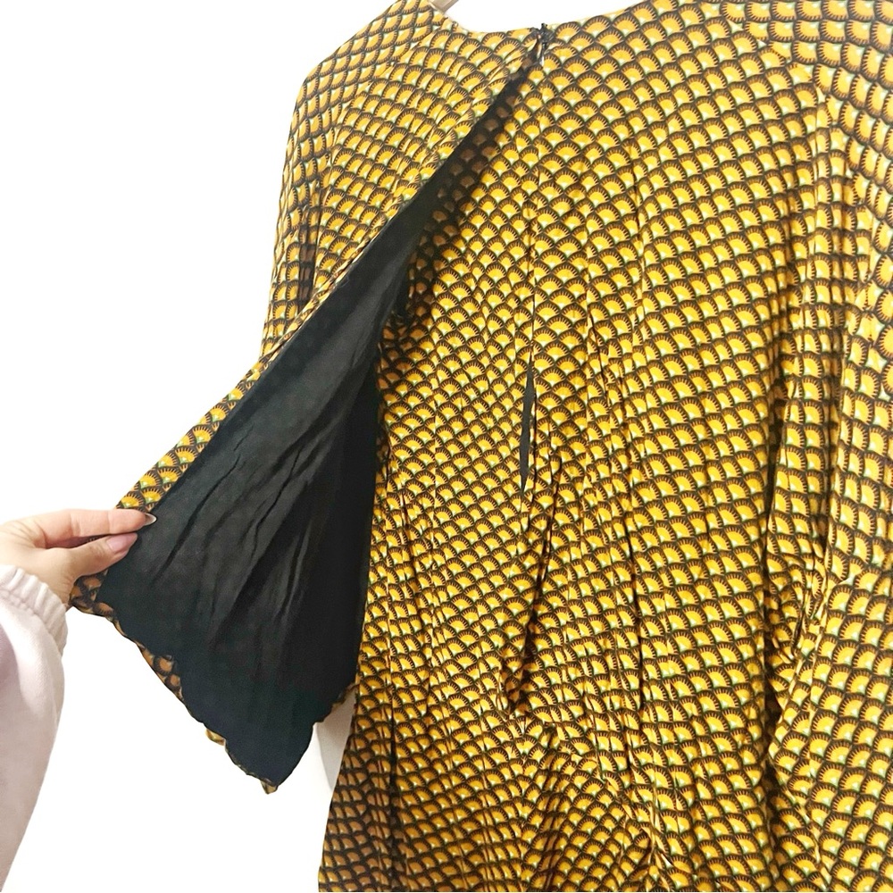 Farm Rio | Patterned Romper - Picture 6 of 7